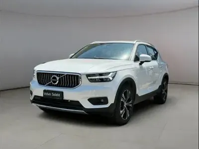 Usata Volvo XC40 Inscription 192 CV (141 kW) 2021 Bianco SUV