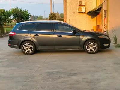 Occasion Ford Mondeo 140 ch (102 kW) 2009 Gris Break