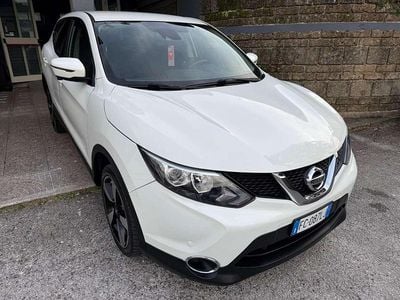 Używany Nissan Qashqai Tekna 131 KM (96 kW) 2016 Biały SUV