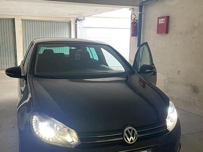 Usata VW Golf VI 105 CV (77 kW) 2011 Utilitaria