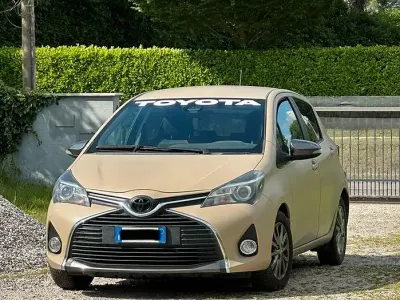 Second-hand Toyota Yaris 90 CP (66 kW) 2016 Maro Monovolum