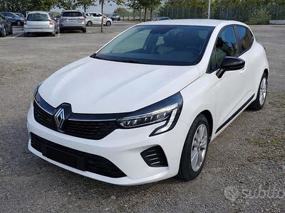 Usata Renault Clio V Evolution 101 CV (74 kW) 2024 Bianco Berlina