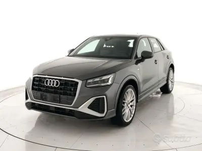 Usata Audi Q2 S-Line 150 CV (110 kW) 2025 Grigio SUV