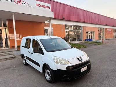 Usata Peugeot Partner Tepee Comfort 89 CV (65 kW) 2010 Bianco Monovolume