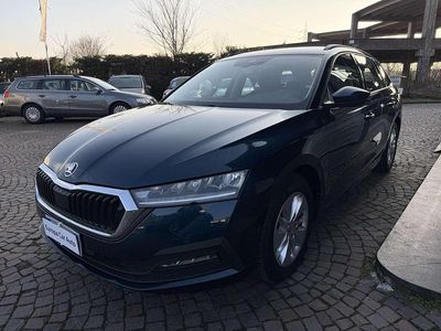 Blu petrolio metal Usata 2021 Skoda Octavia SportLine Station wagon | 19.300 € (Buon prezzo)