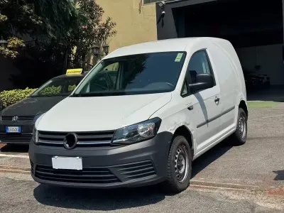 Usata VW Caddy Business 102 CV (75 kW) 2016 Bianco Monovolume