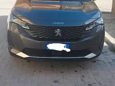 Usata Peugeot 3008 131 CV (96 kW) 2021 Grigio SUV