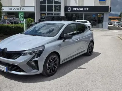 Usata Renault Clio V Esprit Alpine 143 CV (105 kW) 2024 Gray Berlina