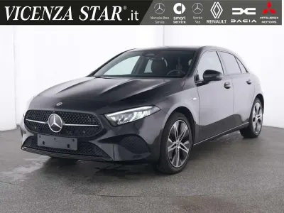 Usata Mercedes A250 Advanced 163 CV (119 kW) 2025 Nero cosmo Berlina