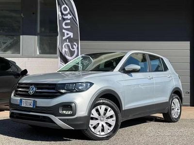 Usata VW T-Cross 95 CV (69 kW) 2019 Grigio SUV
