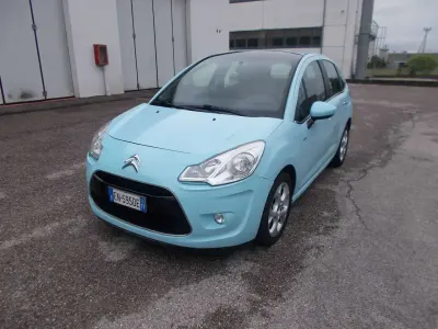 Usata Citroën C3 Exclusive 68 CV (50 kW) 2012 Blu/azzurro Berlina