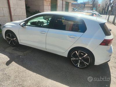 Usata VW Golf VII S 150 CV (110 kW) 2020 Bianco Berlina