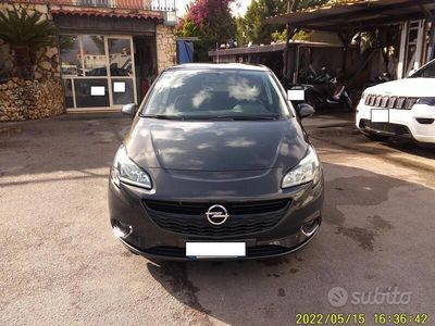Usata Opel Corsa 90 CV (66 kW) 2015 Marrone Berlina