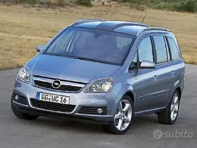 Usata Opel Zafira Cosmo 120 CV (88 kW) 2006 Grigio Monovolume