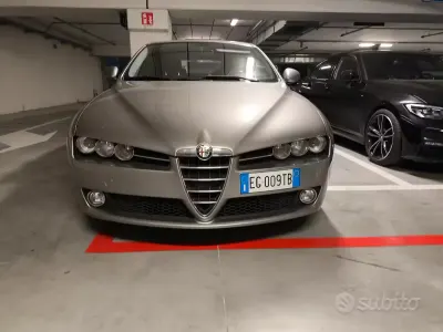 Usata Alfa Romeo 159 150 CV (110 kW) 2009 Grigio Station wagon