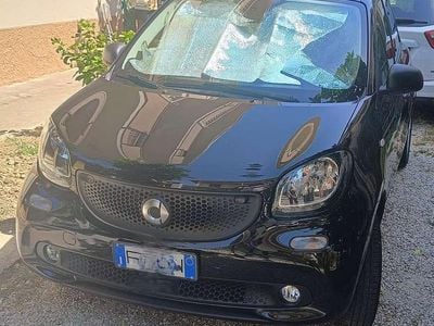 Usata Smart ForFour Prime 71 CV (52 kW) 2018 Nero Utilitaria