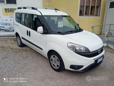 Usata Fiat Doblò Dynamic 105 CV (77 kW) 2016 Bianco Monovolume