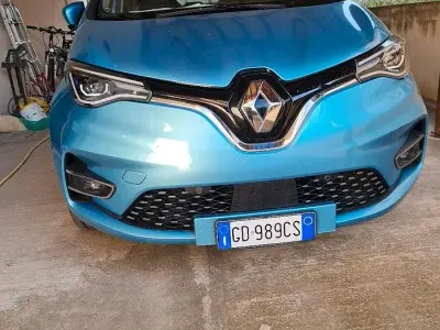 Usata Renault Zoe Intens 50 kW (69 CV) 2021 Verde Utilitaria