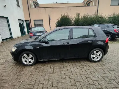 Usata VW Golf VII 110 CV (80 kW) 2016 Nero Berlina