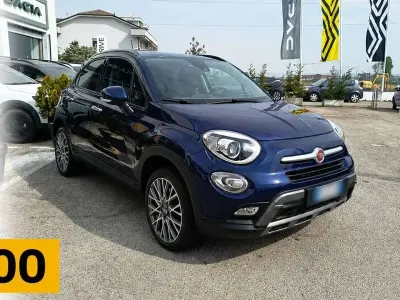 Usata Fiat 500 Cross 140 CV (102 kW) 2016 Blu/azzurro Station wagon