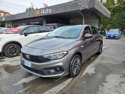 Usata Fiat Tipo 101 CV (74 kW) 2023 Grigio quarzo Berlina