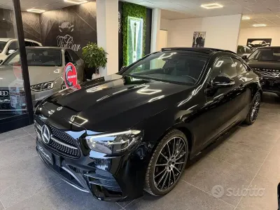 Usata Mercedes E220 Premium 194 CV (142 kW) 2021 Nero Berlina