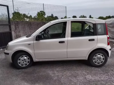 Usata Fiat Panda 69 CV (50 kW) 2011 Bianco Utilitaria