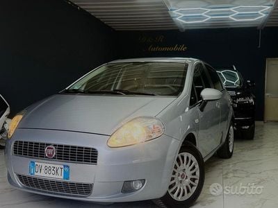 Usata Fiat Grande Punto 77 CV (56 kW) 2009 Blu Utilitaria