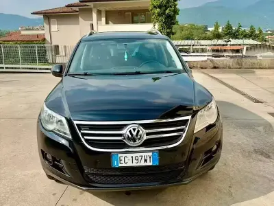 Usata VW Tiguan Sport 140 CV (102 kW) 2010 Nero SUV