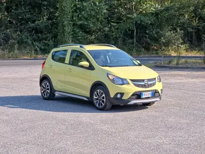 Usata Opel Karl Rocks 75 CV (55 kW) 2018 Giallo Utilitaria