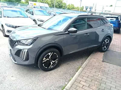 Nowe Peugeot 2008 102 KM (75 kW) 2025 Szary SUV