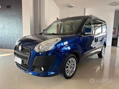 Usata Fiat Doblò Dynamic 105 CV (77 kW) 2012 Blu Monovolume