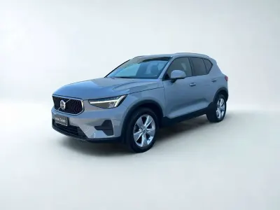 Usata Volvo XC40 Core 163 CV (119 kW) 2023 Vapour grey SUV