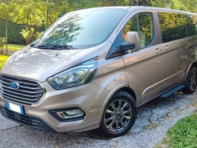Begagnad Ford Tourneo