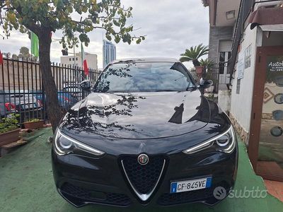 Usata Alfa Romeo Stelvio 190 CV (139 kW) 2021 Nero SUV