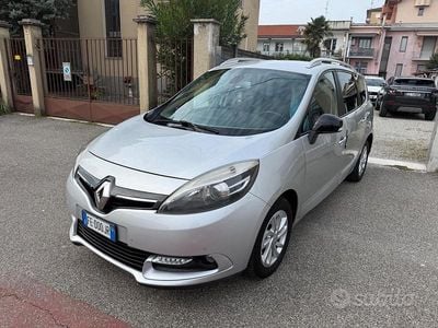 Usata Renault Grand Scénic IV 110 CV (80 kW) 2016 Grigio Monovolume