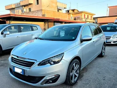 Usata Peugeot 308 Allure 120 CV (88 kW) 2016 Grigio Station wagon