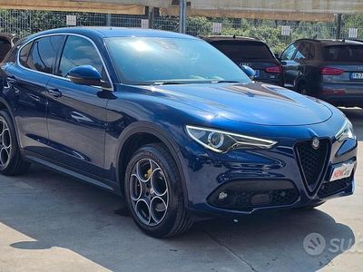 Usata Alfa Romeo Stelvio Super 210 CV (154 kW) 2018 Blu SUV