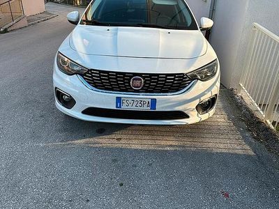 Usata Fiat Tipo Lounge 120 CV (88 kW) 2018 Station wagon
