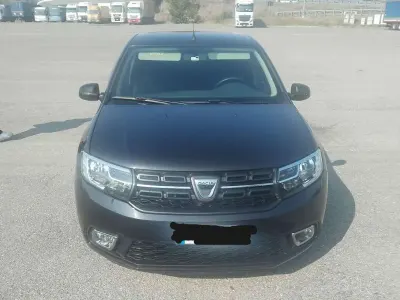 Usata Dacia Sandero Acces 73 CV (53 kW) 2020 Nero Berlina