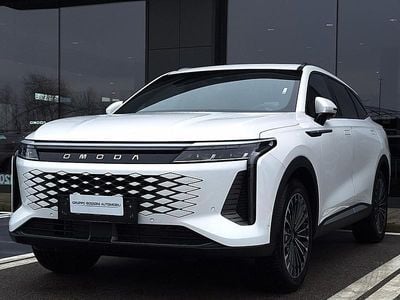 Bianco Nuova 2026 Omoda 9 SUV | 53.106 € (Cara)