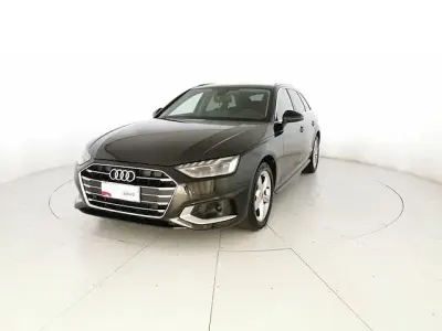 Usata Audi A4 Advanced Plus 163 CV (119 kW) 2021 Nero mythos metallizzato Station wagon
