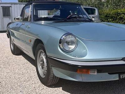Usata Alfa Romeo Spider Veloce 131 CV (96 kW) 1984 Cabrio