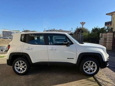 Usata Jeep Renegade Night Eagle 120 CV (88 kW) 2016 Bianco SUV