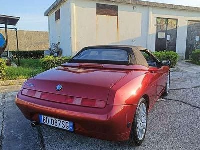 Usata Alfa Romeo Spider 155 CV (114 kW) 1999 Cabrio