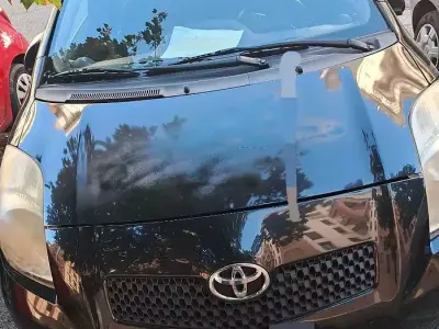 Usata Toyota Yaris 69 CV (50 kW) 2009 Bluazzurro Utilitaria