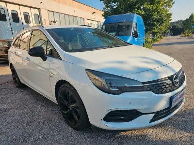 Usata Opel Astra S 105 CV (77 kW) 2020 Bianco Station wagon