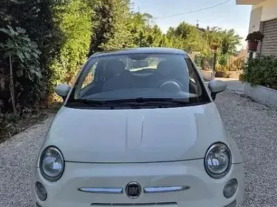 Usata Fiat 500 Lounge 95 CV (69 kW) 2011 Bianco Utilitaria