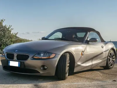 Usata BMW Z4 170 CV (125 kW) 2005 Grigio Cabrio