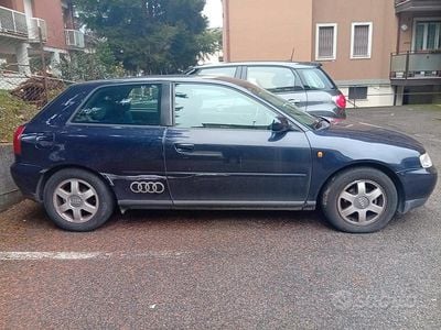 Blu Usata 2000 Audi A3 Berlina | 1500 € (Ottimo prezzo)